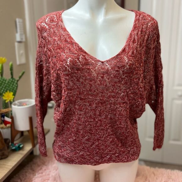 Sweater - Picture 1 of 6